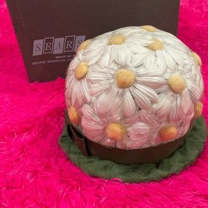 Vintage Sears Retro Pinup Flower Daisy Hat